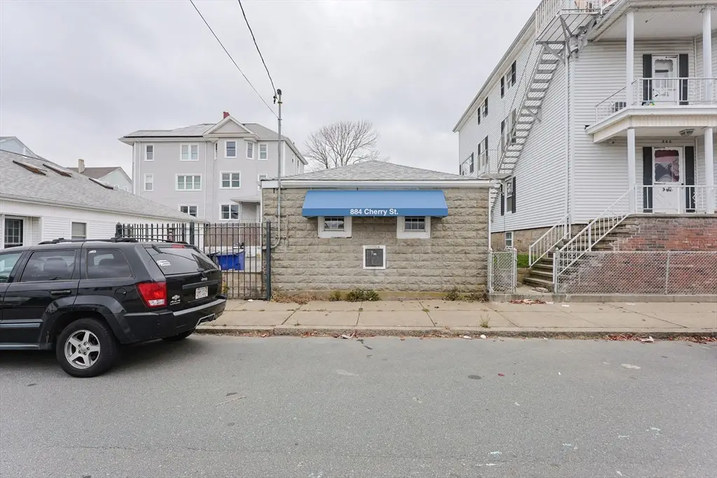 884 Cherry St, Fall River, MA 02720 - Image #1