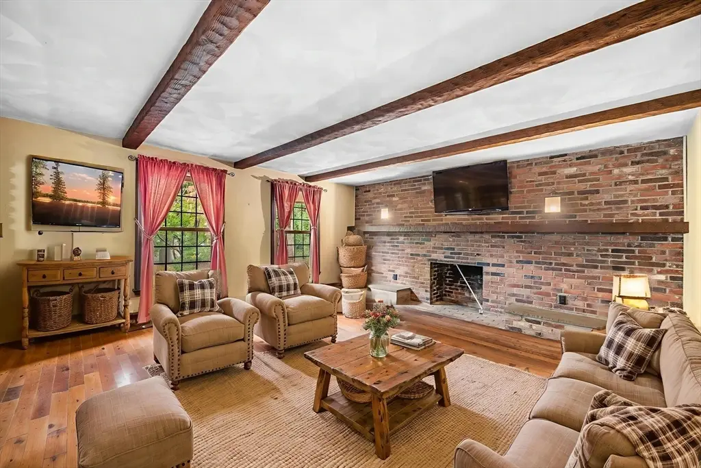 60 Pond St, Milton, MA 02186 - #1