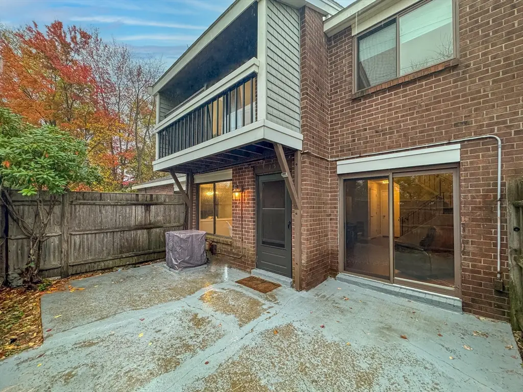 175 Greenbrook Dr #175, Stoughton, MA 02072 - Image #1