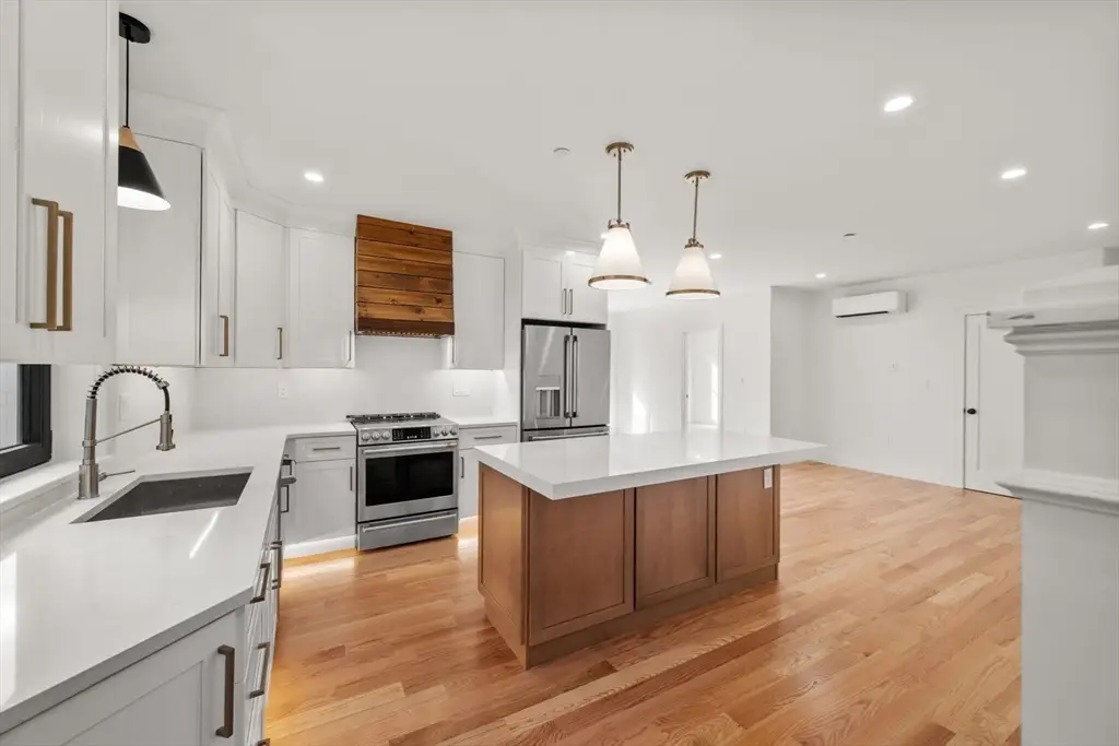 9 Sydney #301, Boston, MA 02125 - Image #1