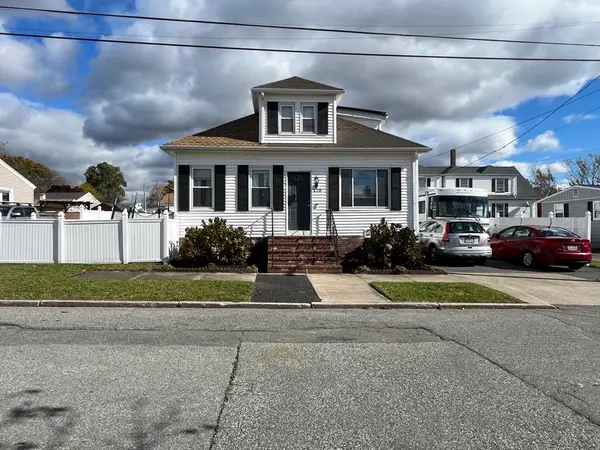 320 Oliver Street, New Bedford, MA 02745
