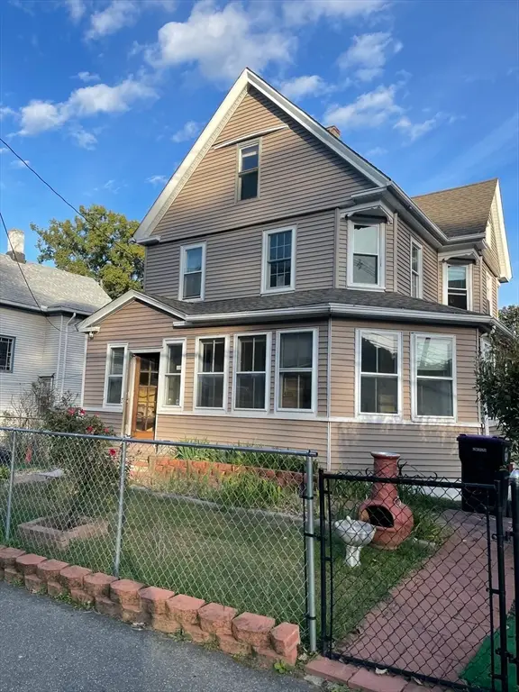 958 Main St, Holyoke, MA 01040 - Image #1