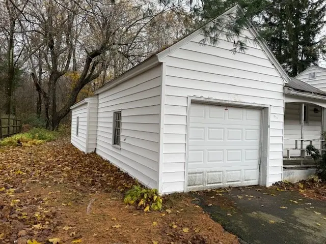 309 Pleasant St, Paxton, MA 01612 - Image #2