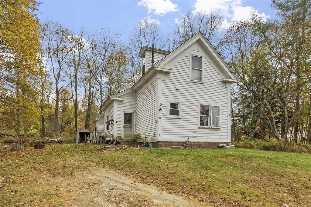 31 Kelton St, Athol, MA 01331 - Image #1