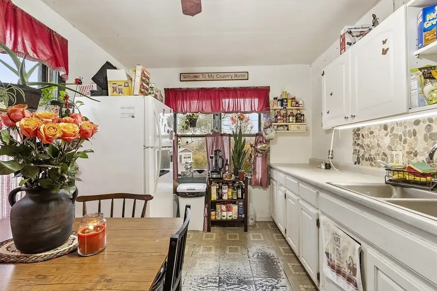 31 Kelton St, Athol, MA 01331 - Image #2