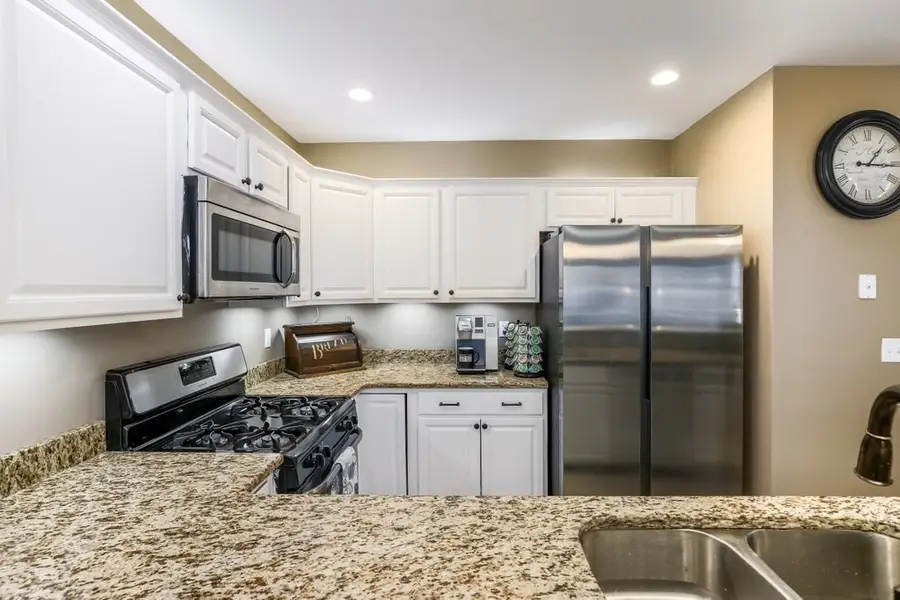 85 Maple Ave #A, Rutland, MA 01543 - Image #3