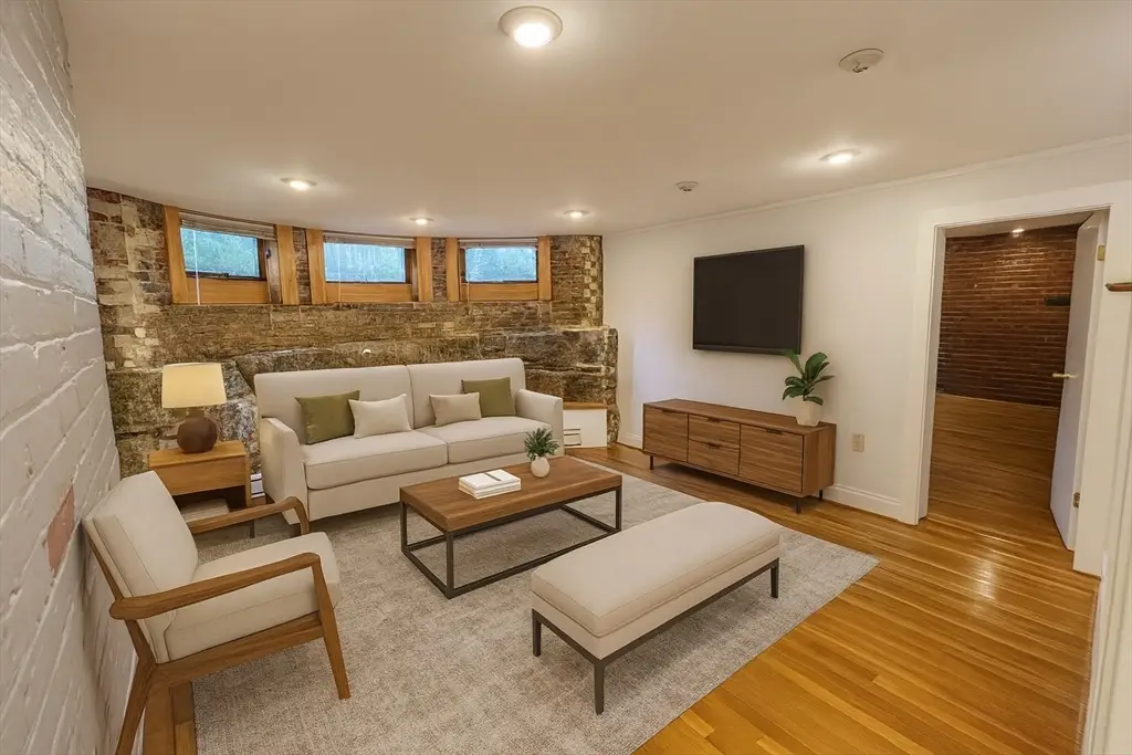 15 Keswick Street #B1, Boston, MA 02215 - Image #1