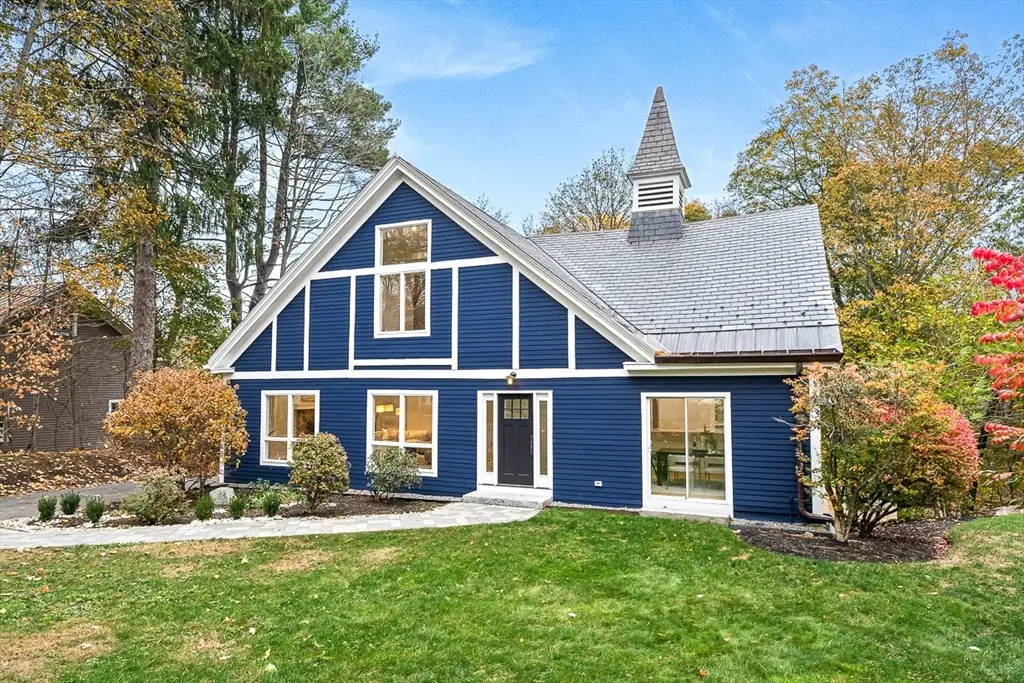 7 Cliff Rd, Wellesley, MA 02481 - Image #1