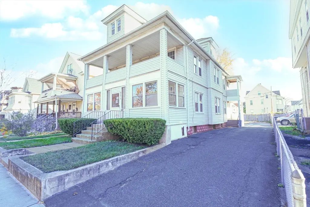 371-373 Oakland St, Springfield, MA 01108 - Image #1