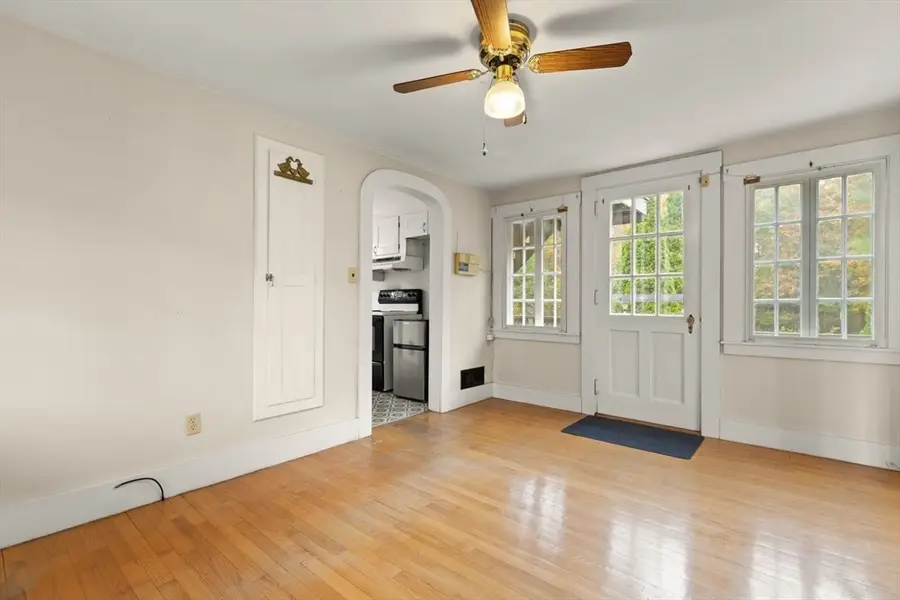 10 Oak St, Wareham, MA 02571 - Image #2