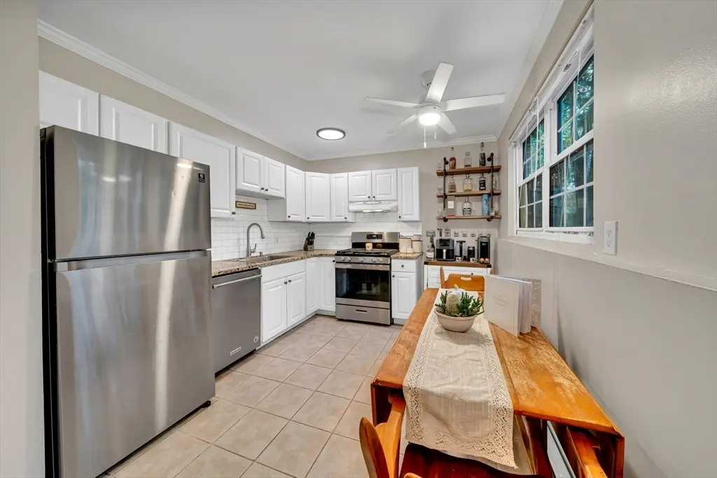 70 Farrwood Ave #7, North Andover, MA 01845 - Image #1