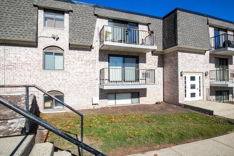 40 High St (cass Street Entrance) #207, Dedham, MA 02026 - Image #2