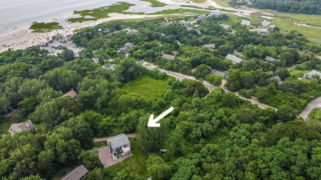 9 Honeysuckle Ln, Orleans, MA 02653 - Image #1