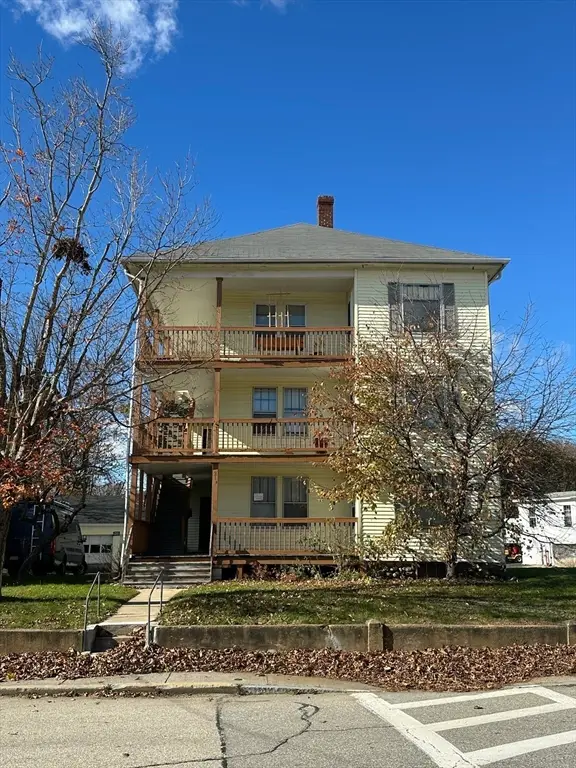 219 Charlton St, Southbridge, MA 01550 - Image #2