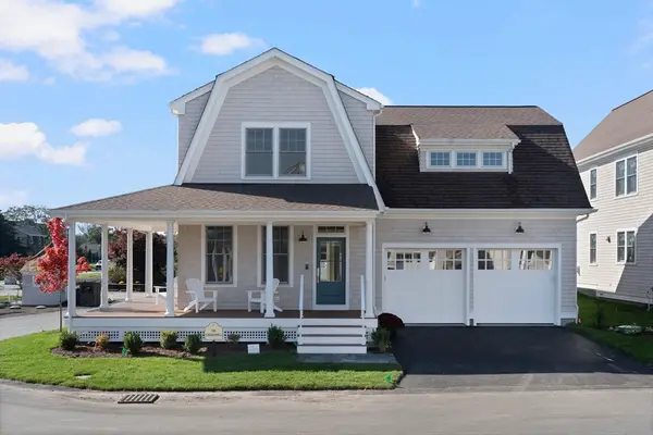 4 Lookout Lane, Portsmouth, RI 02871