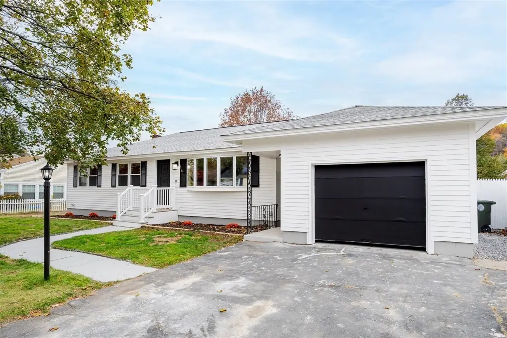44 Old Brook Rd, Leominster, MA 01453 - #1