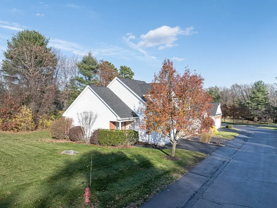 24 Olde Canal Way #24, Uxbridge, MA 01569 - Image #2