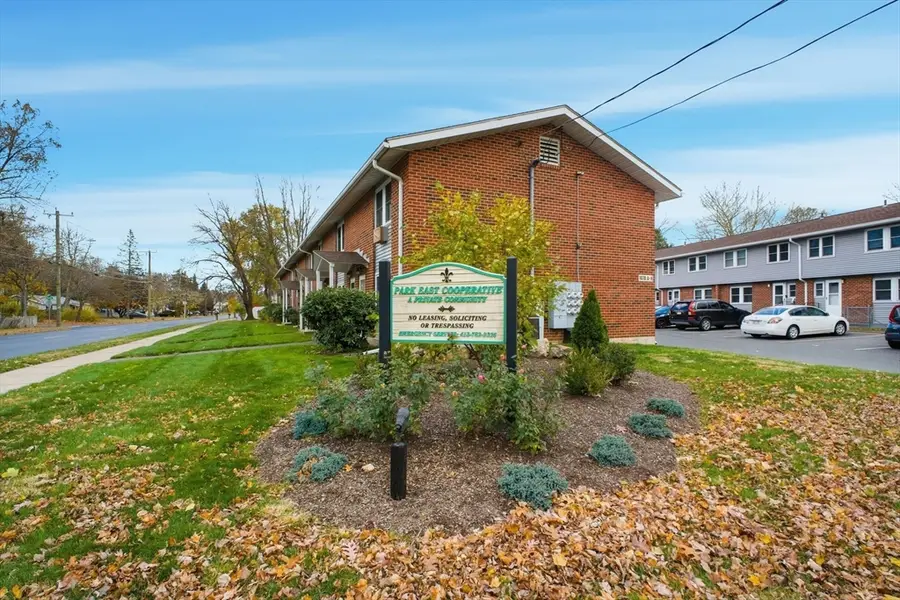 19 Manor Court #19, Springfield, MA 01118 - #3