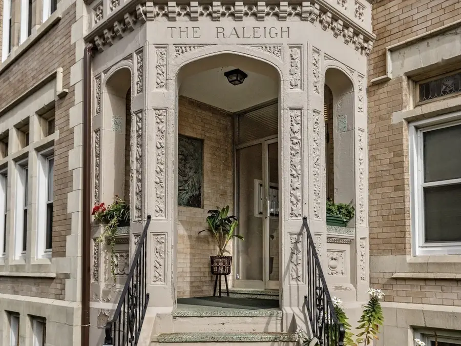 3 Englewood Ave #9, Brookline, MA 02445 - Image #3