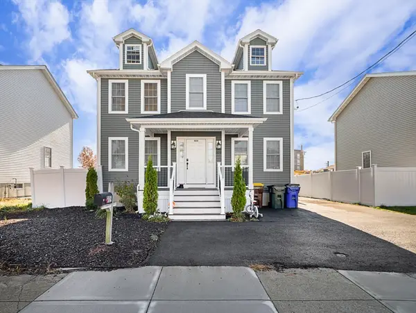 909 Dwelly St, Fall River, MA 02724