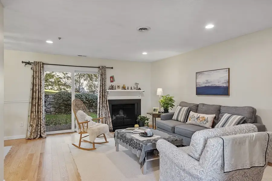 16 Concord Greene #5, Concord, MA 01742 - Image #3