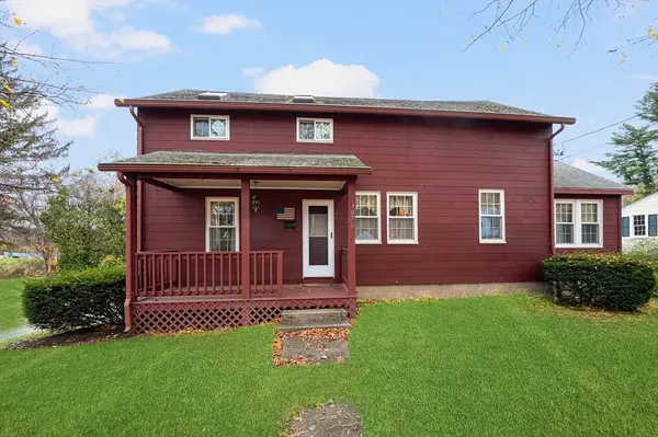 1076 Hill Street, Northbridge, MA 01534