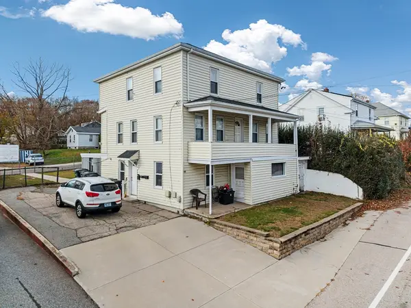 58 Read Ave, Coventry, RI 02816