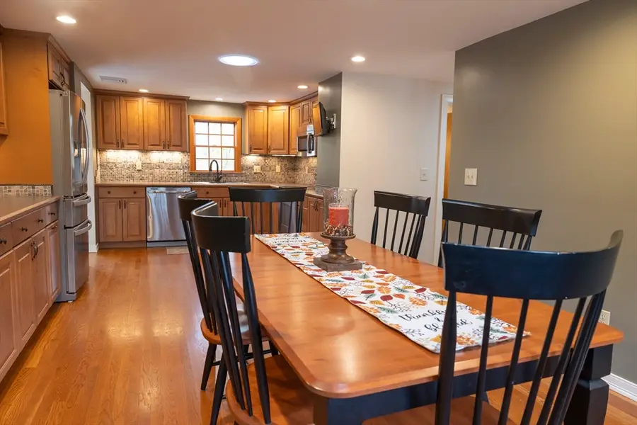 9 Church St, Douglas, MA 01516 - Image #3