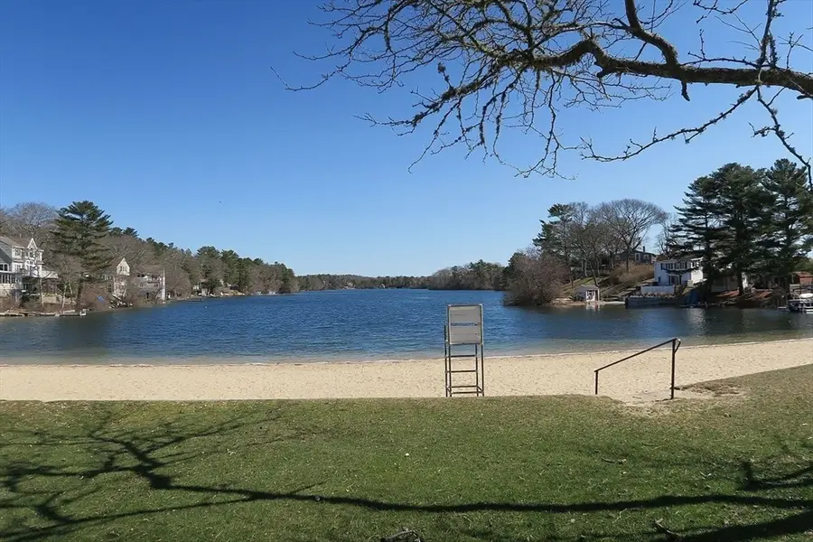 108 Lake Ave, White Island Shores, MA 02538 - Image #3