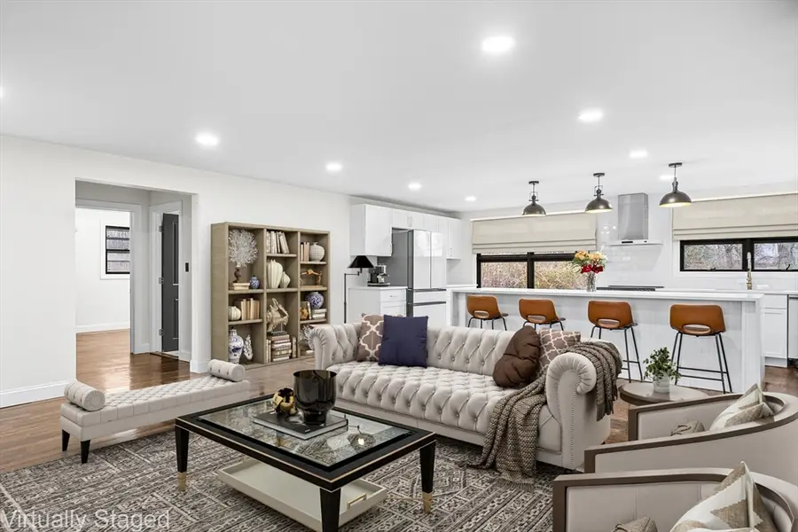 195 Barney Ave, Rehoboth, MA 02769 - Image #3