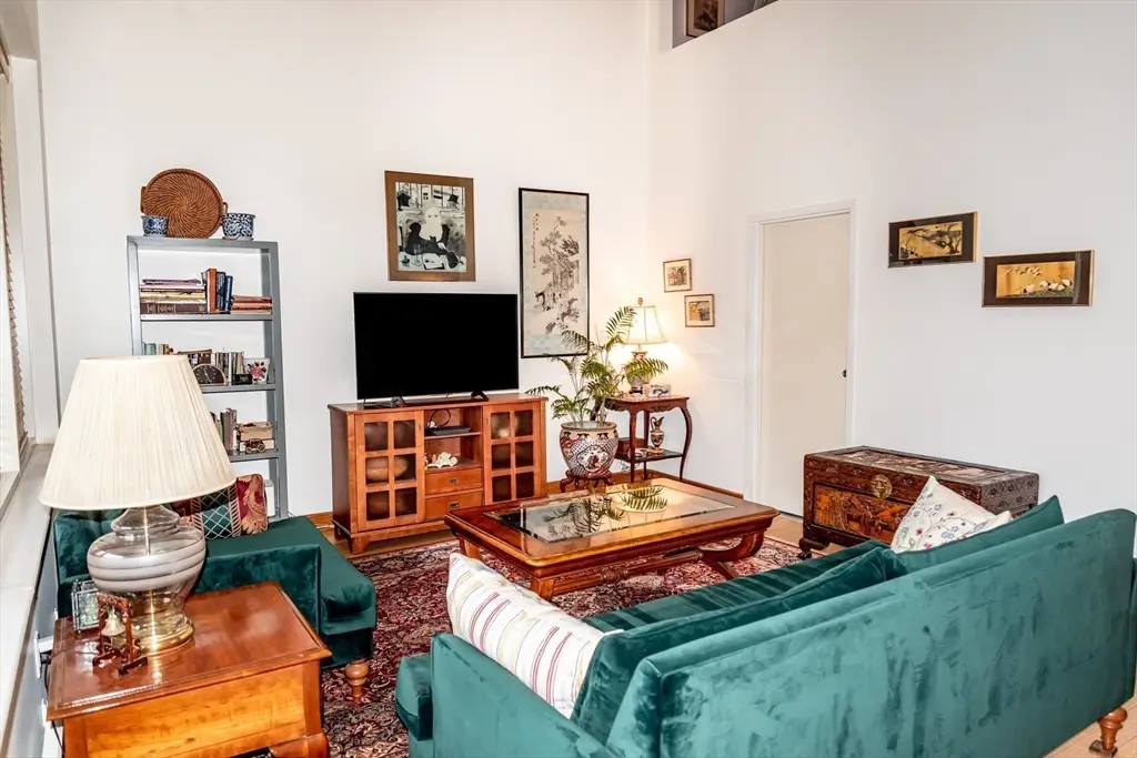 290 Pleasant St #113, Watertown, MA 02471 - Image #1