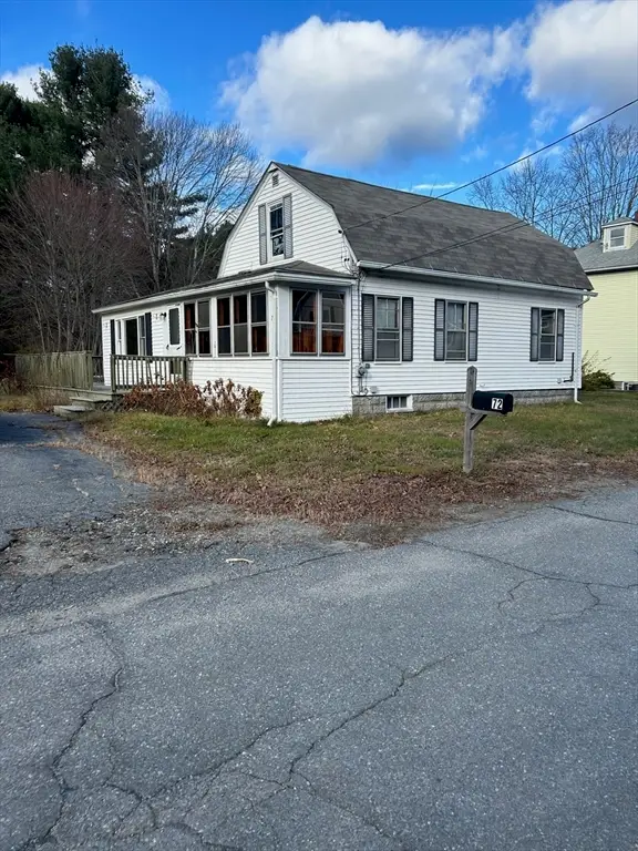 72 Homeward Ave, Uxbridge, MA 01569 - #1