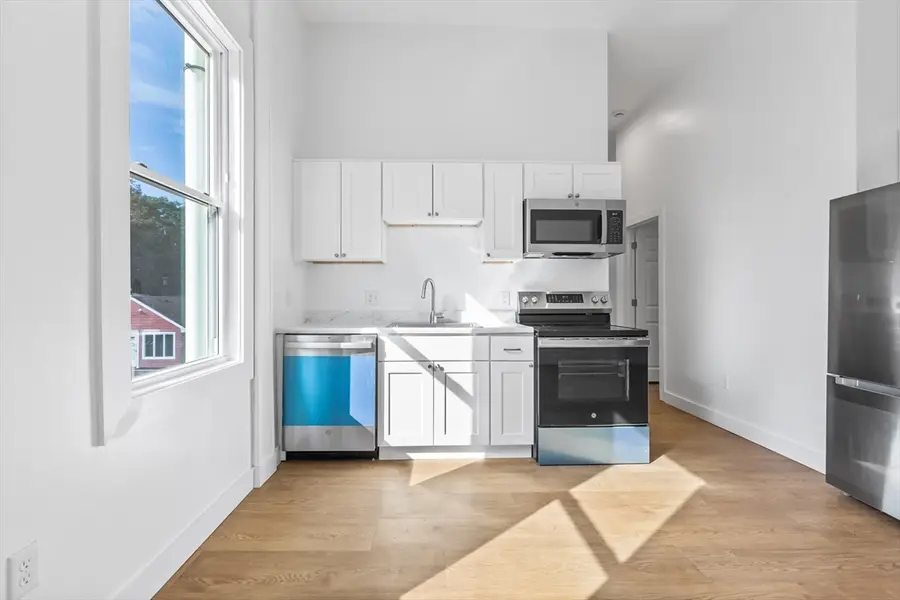 114 Haverhill St, North Reading, MA 01864 - Image #3