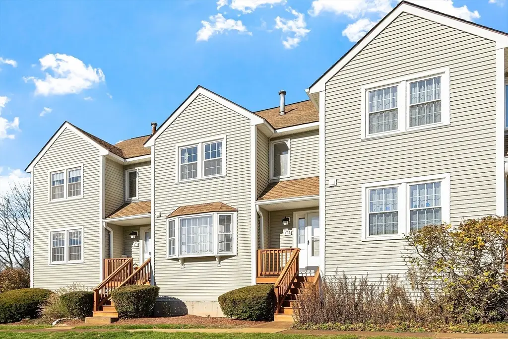 172 Patrick Rd #172, Tewksbury, MA 01876 - #1