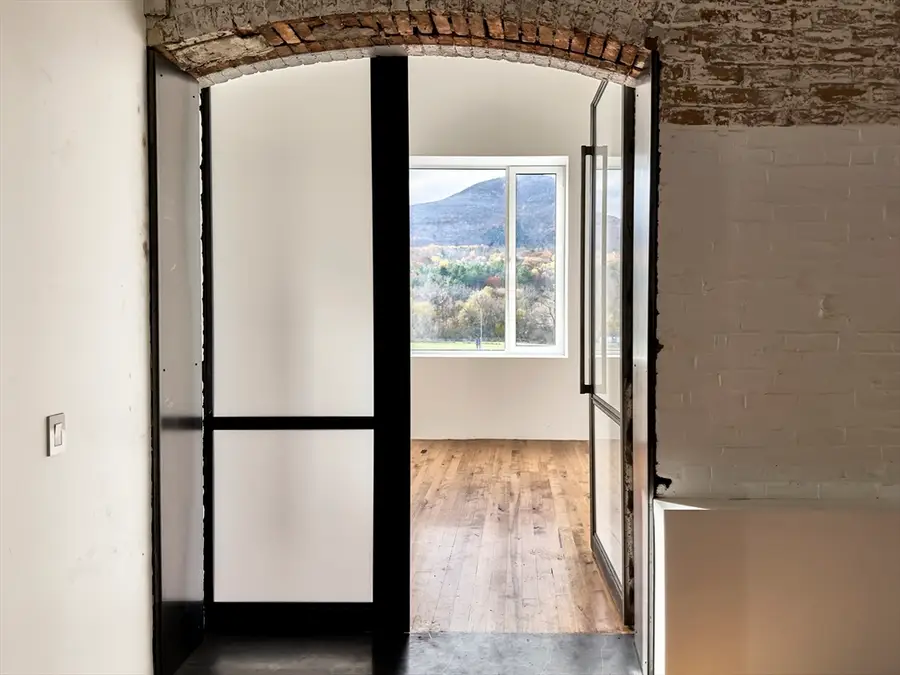 520 State Road #402, North Adams, MA 01247 - Image #2