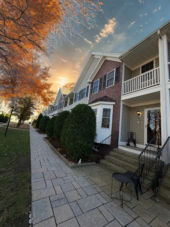 21 Conover Way #21, Haverhill, MA 01835