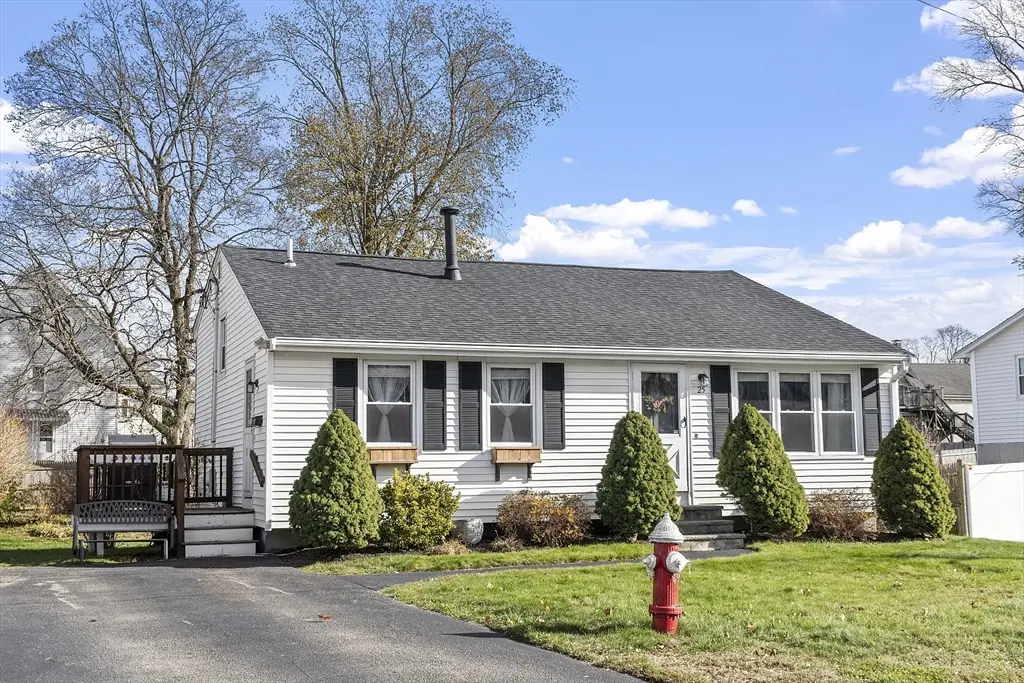 25 Merritt Ave, Brockton, MA 02302 - #1