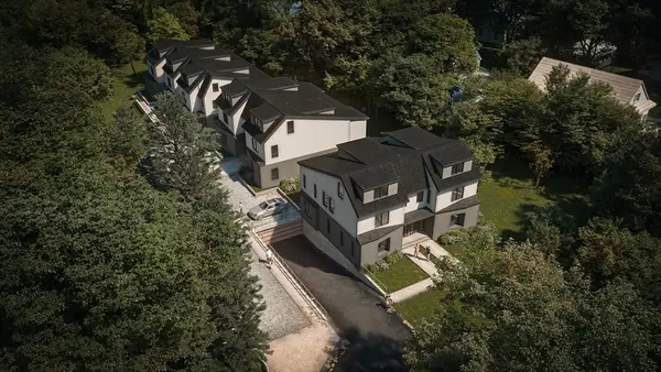 956 Walnut Street #7, Newton, MA 02461