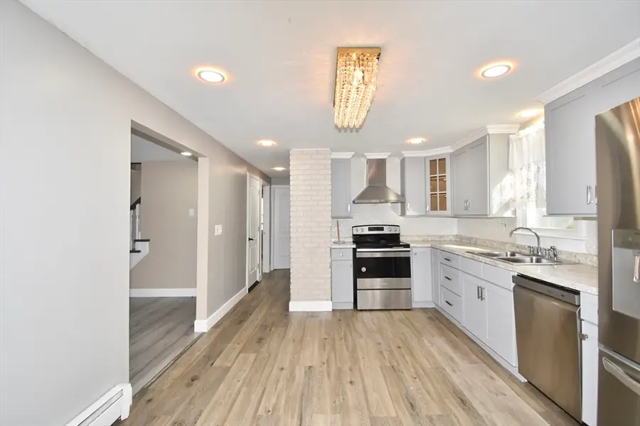 85 Orchard St, Chicopee, MA 01013 - Image #2