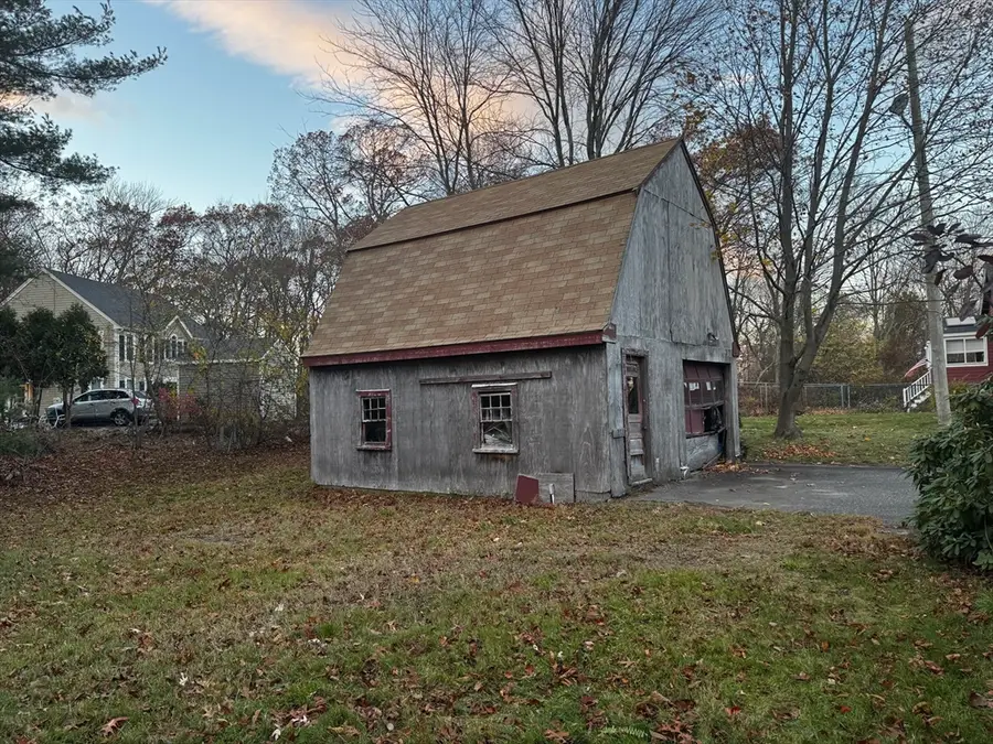 747 Middle Street, Weymouth, MA 02188 - Image #2