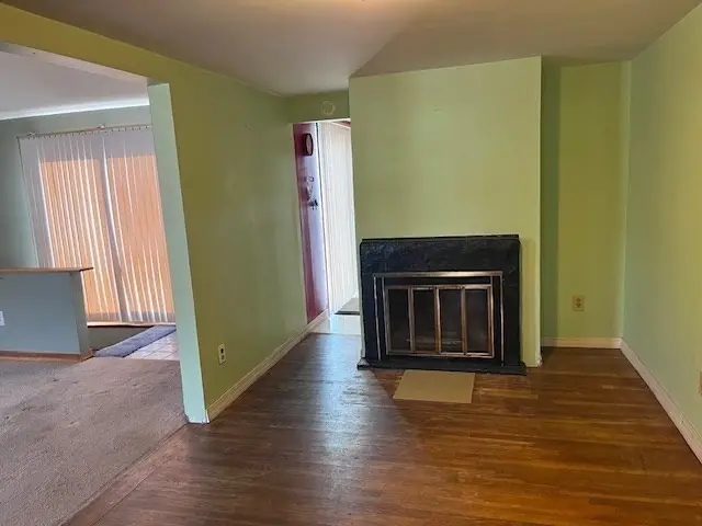 126 Groton, North Chelmsford, MA 01863 - Image #3