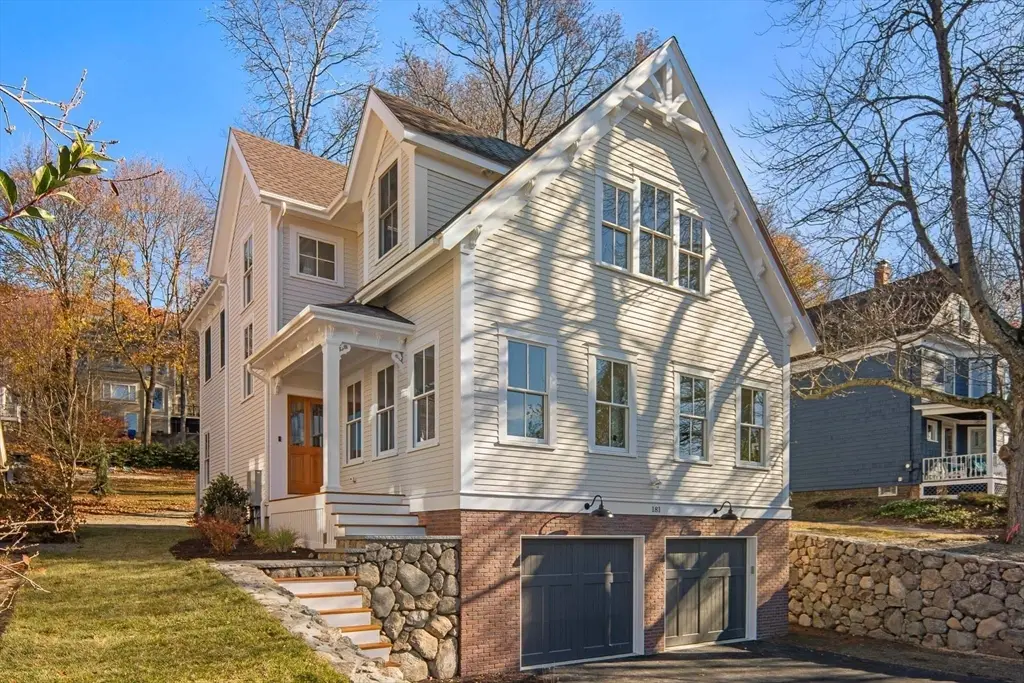 181 Lowell St, Arlington, MA 02474 - Image #1