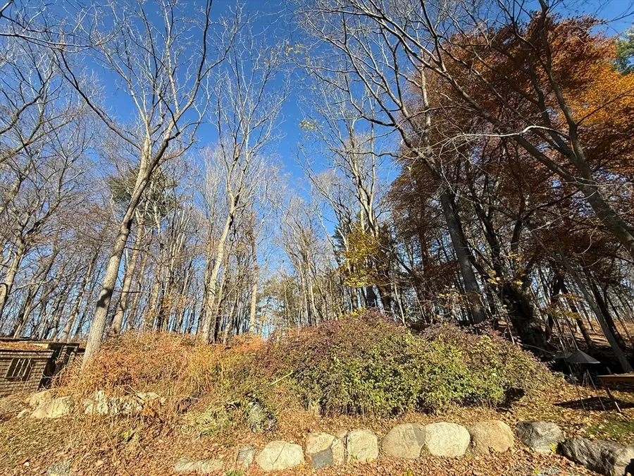 3 Laurel Place, Amesbury, MA 01913 - Image #2