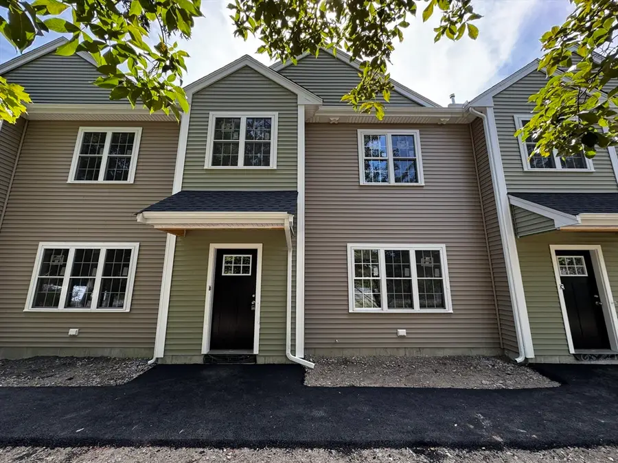 25 Johnson St #B, Taunton, MA 02780 - Image #2