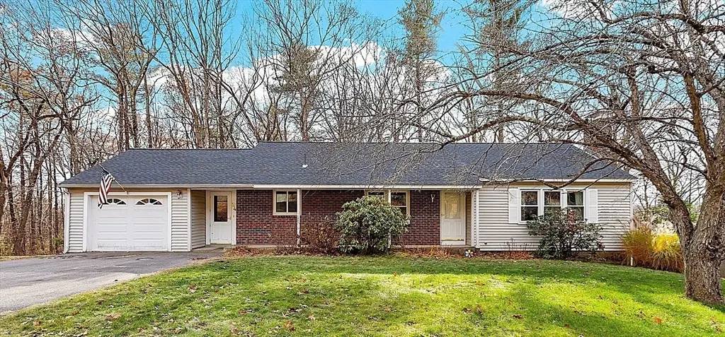 24 North St, Leominster, MA 01453 - Image #1