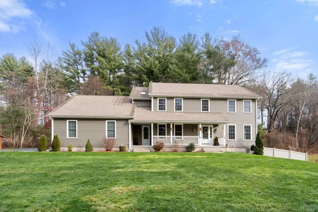 901 Shaker Rd, Westfield, MA 01085 - Image #1