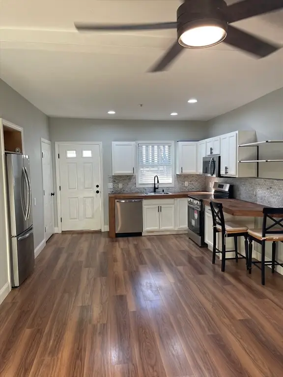 131 Stewart #2, Fall River, MA 02720 - Image #3