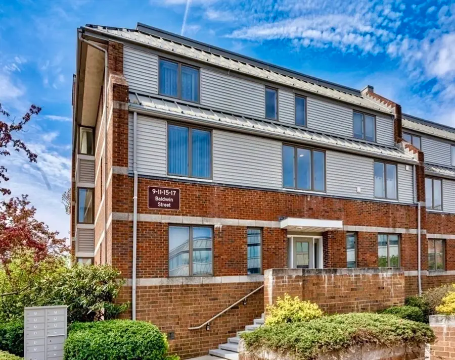 9-17 Baldwin St #15C, Newton, MA 02458 - Image #2