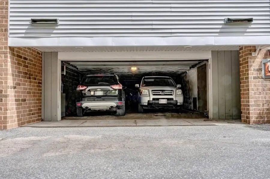 9-17 Baldwin St #15C, Newton, MA 02458 - Image #3