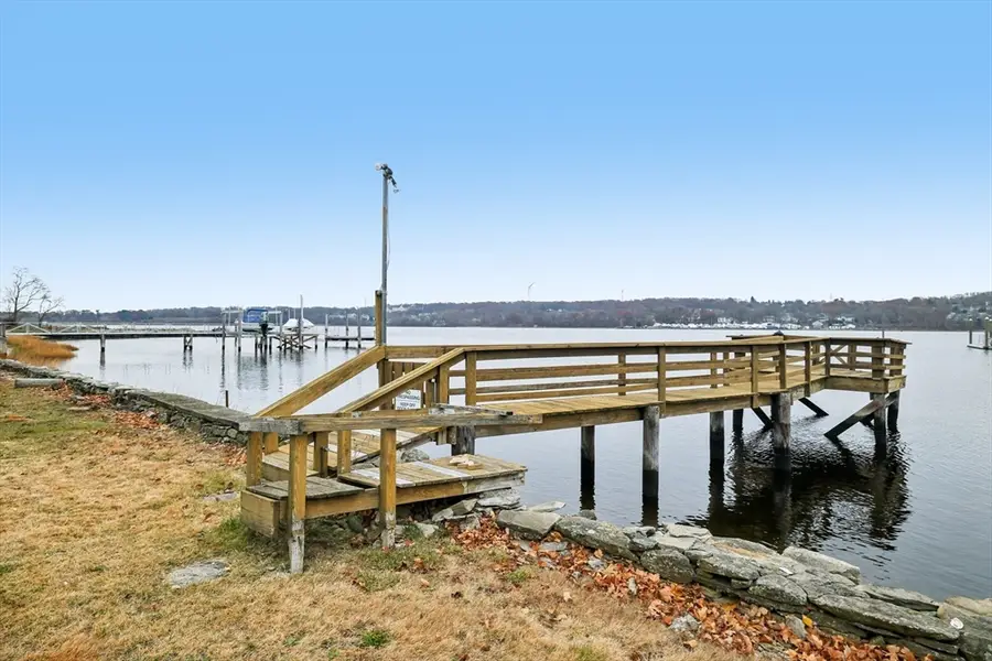 2396 Riverside Ave, Somerset, MA 02726 - Image #3